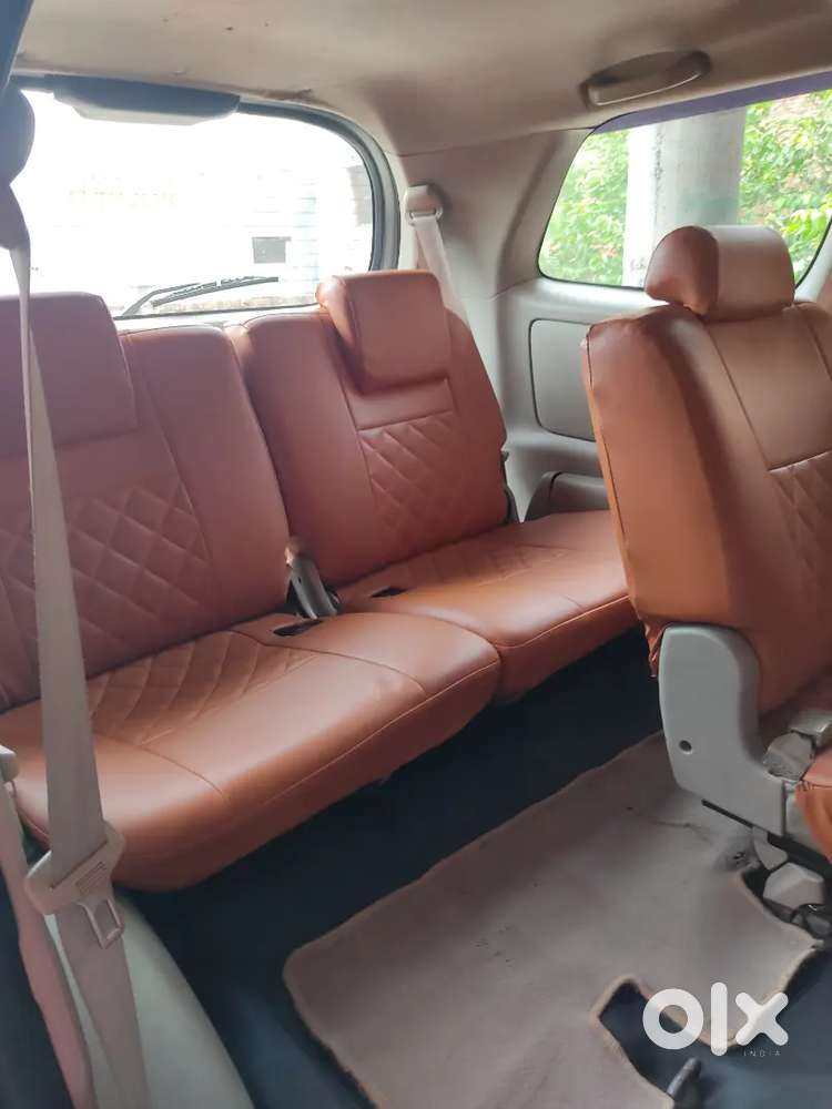 Toyota Innova 2.5 2012