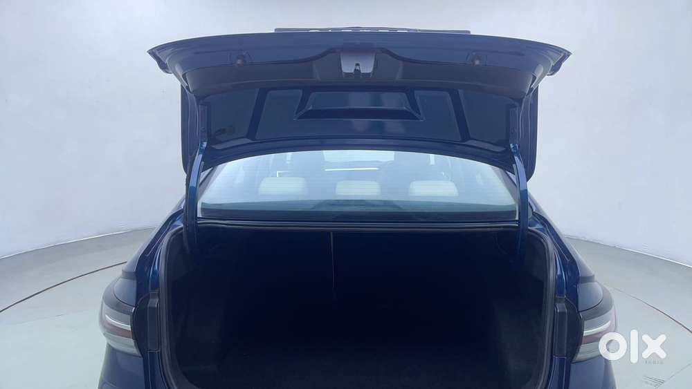 Volkswagen Virtus Highline Plus 1.0 Tsi At, 2023, Petrol