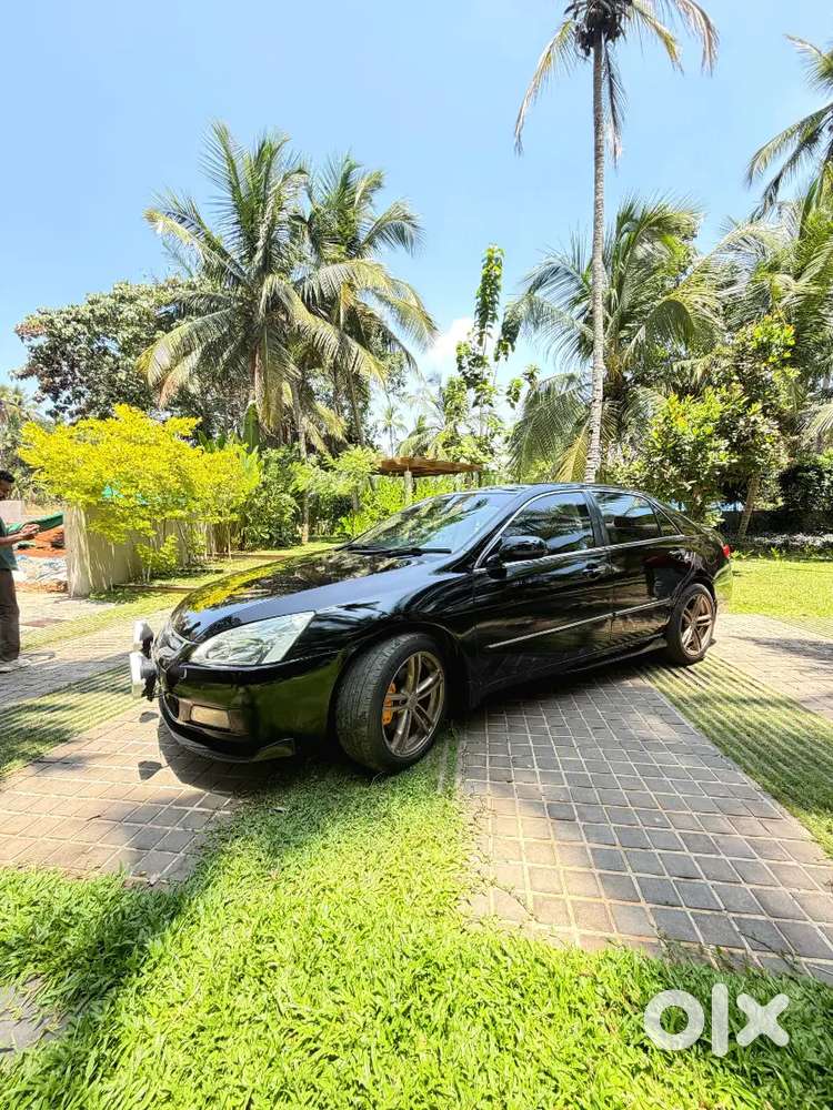 Honda Accord V-tec 3.0 V6 Automatic