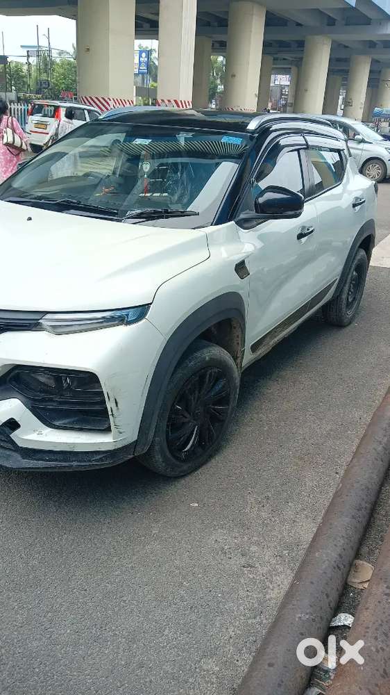 Renault Kiger Rxt Petrol 2025