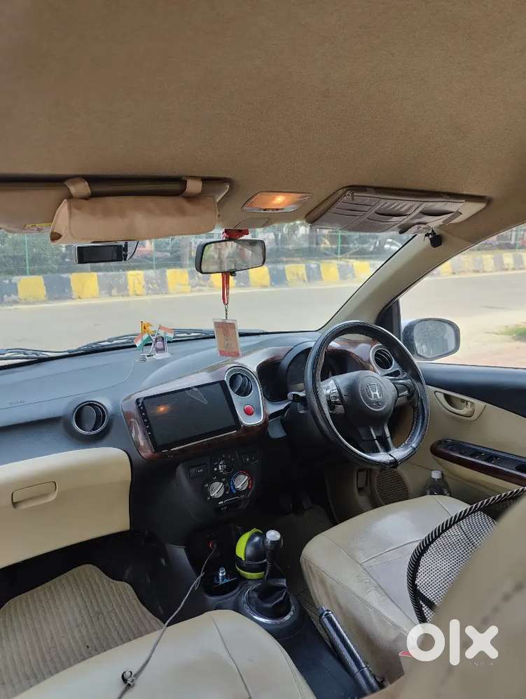 Honda Mobilio Diesel  Top Variant  Excellent Mileage  7 Seater