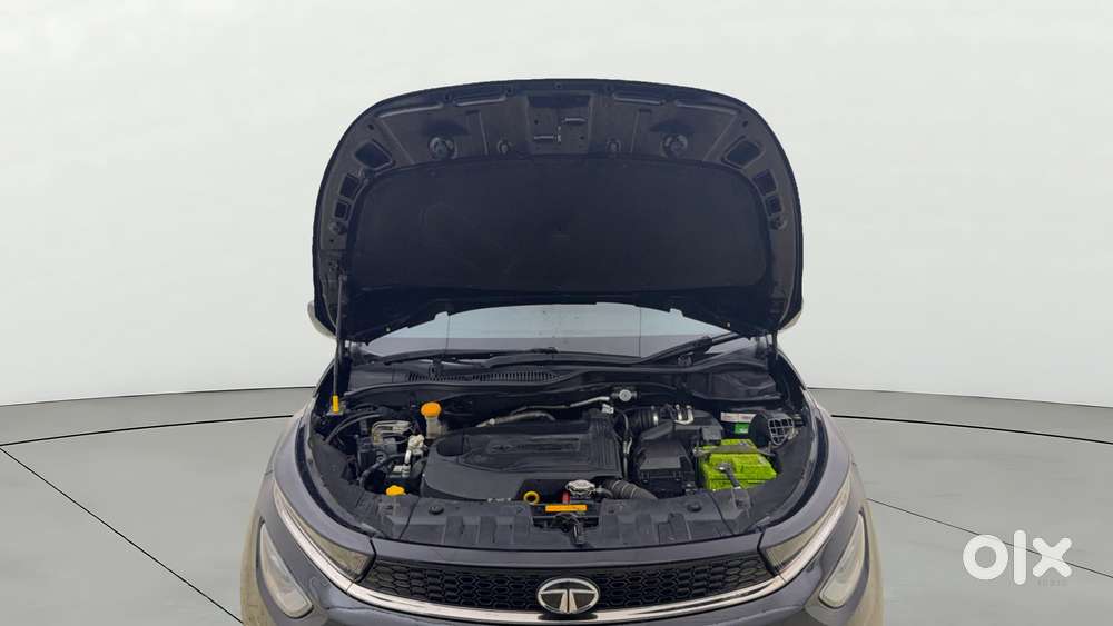Tata Altroz 1.2 Xza Plus Dark Edition Dct, 2022, Diesel