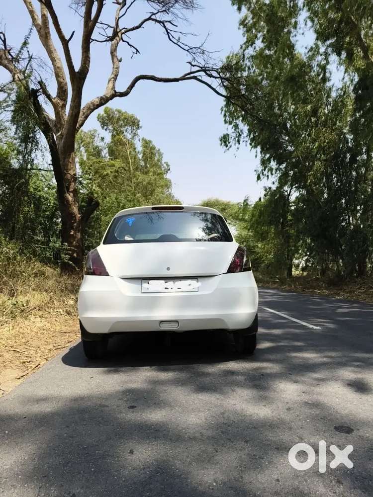 Maruti Suzuki Swift 2013 Diesel 87000 Km Driven