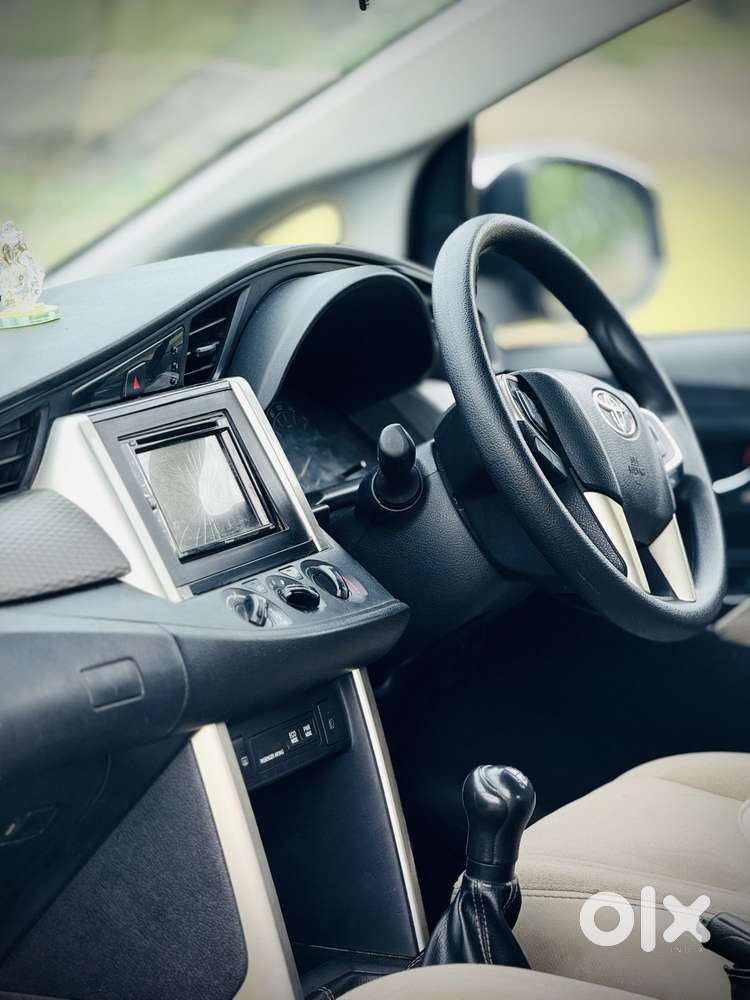 Toyota Innova Crysta 2.4 G Mt 8s, 2019, Diesel