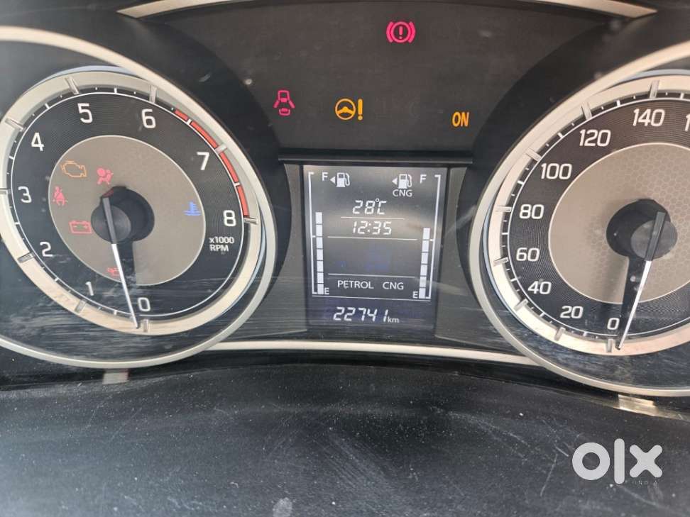 Maruti Suzuki Dzire 1.2 Zxi Cng, 2024, Petrol