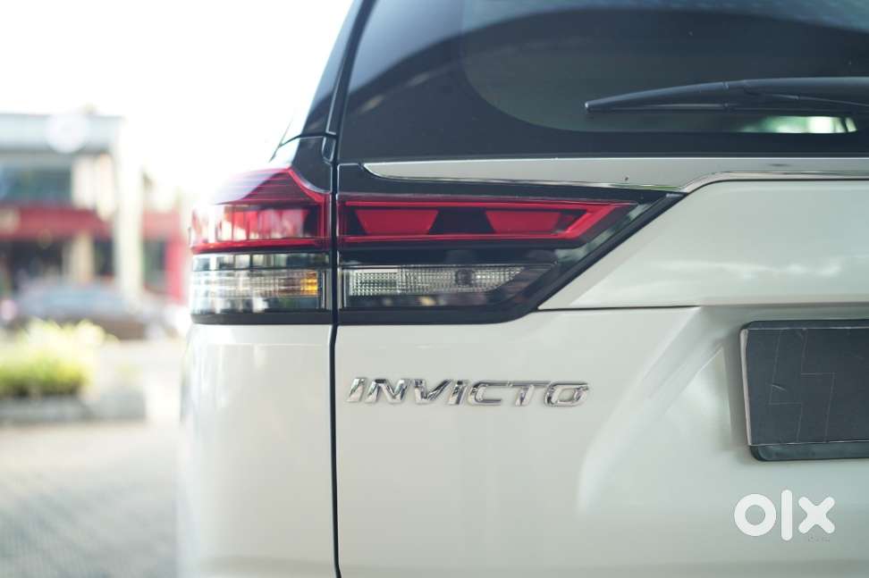 Maruti Suzuki Invicto Alpha Plus 7str, 2024, Petrol