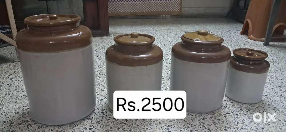 Coconut scraper, mixie, pickle jar for sale