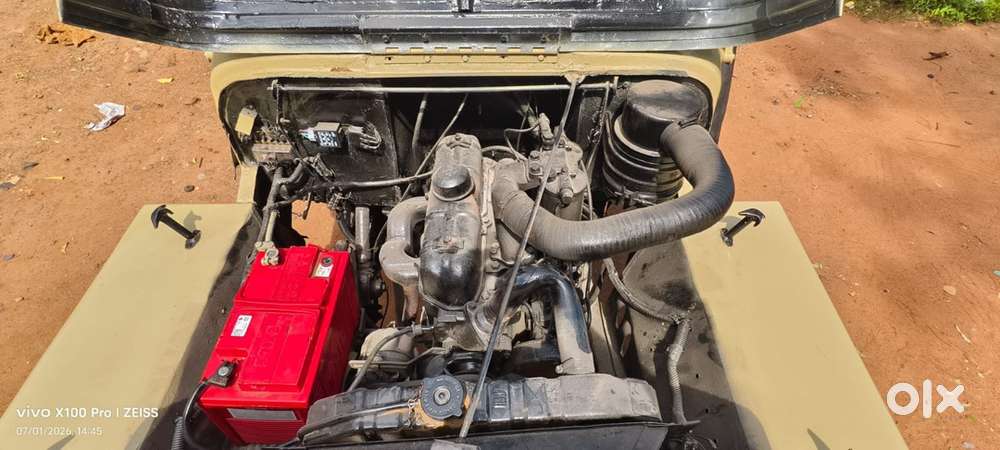 Mahindra Willys 1982
