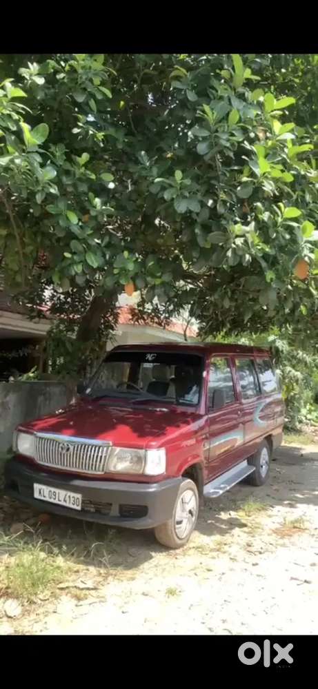 Toyota Qualis Diesel 2002