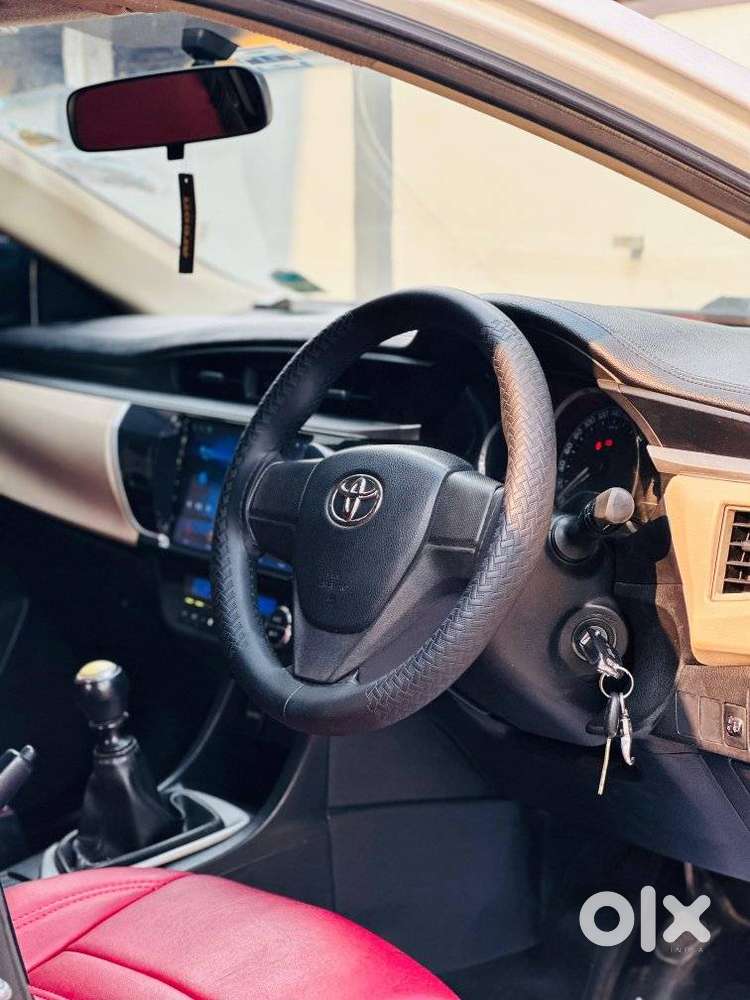 Toyota Corolla Altis 2013-2017 D-4d Js, 2014, Diesel