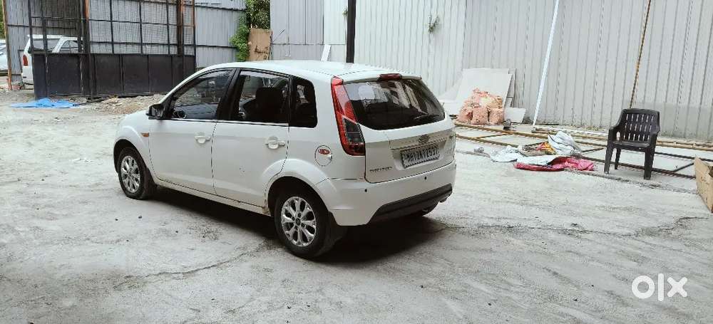 Ford Figo Petrol Manual 72000 Km 2014