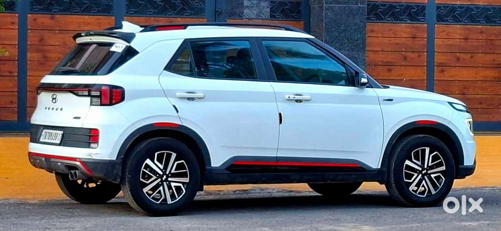 Hyundai Venue N Line, 2023, Petrol