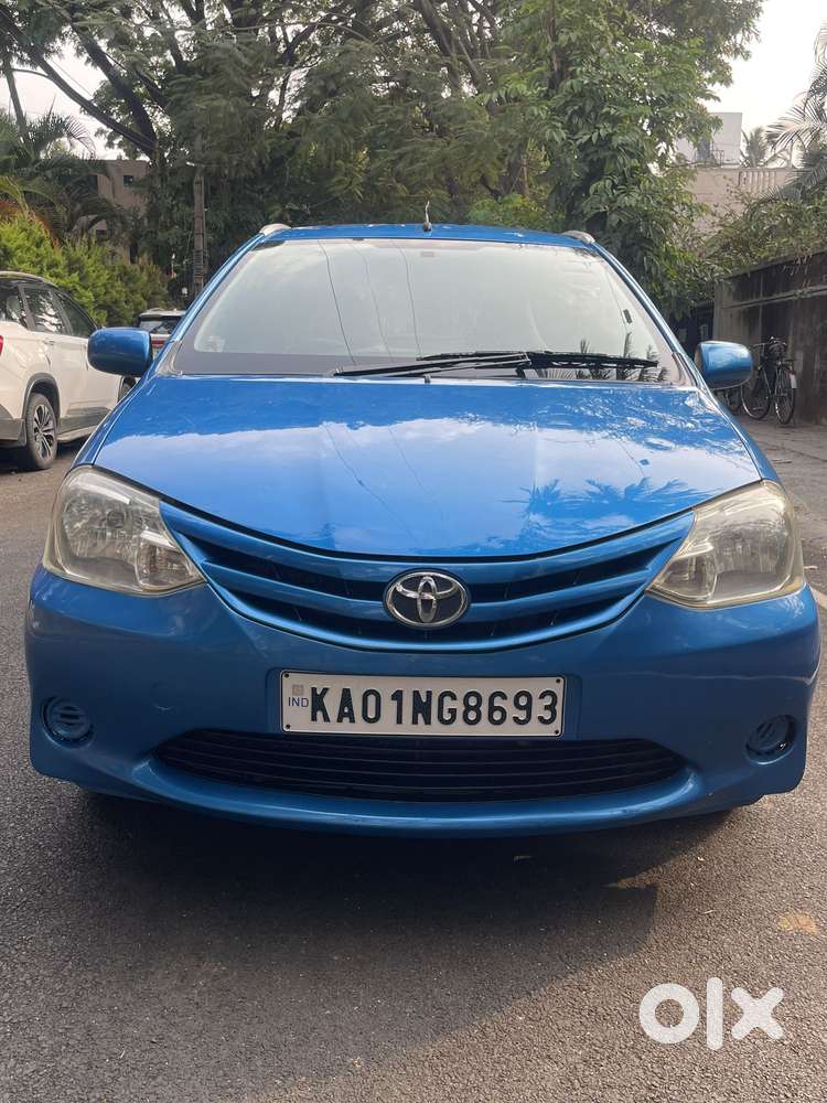 Toyota Etios Liva, 2012, Petrol