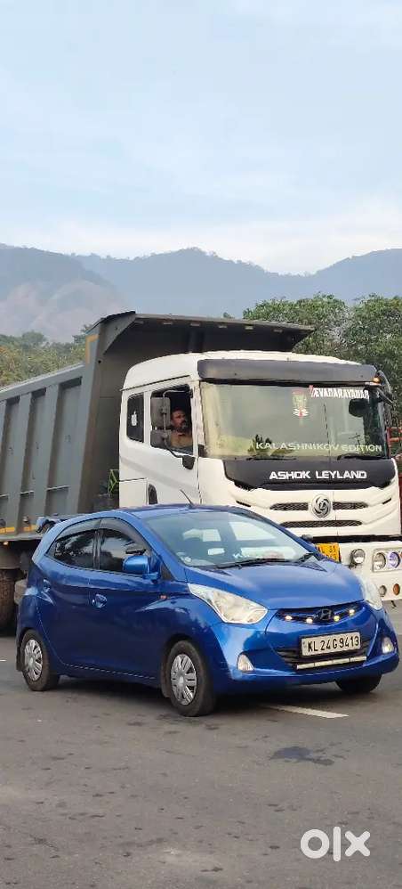 Hyundai Accent Hatchback