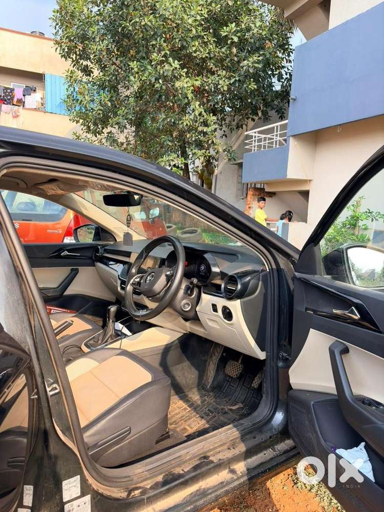 Skoda Slavia 2022 Petrol Well Maintained
