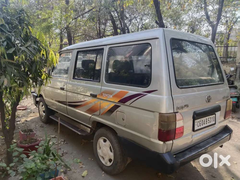 Toyota Qualis 2003 Diesel Well Maintained