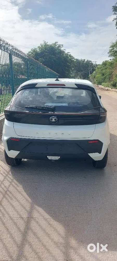 Tata Altroz 2026 Diesel Good Condition