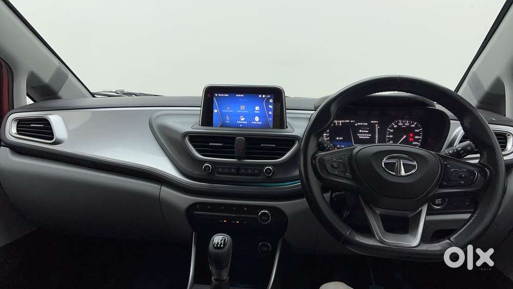 Tata Altroz Xz, 2020, Petrol