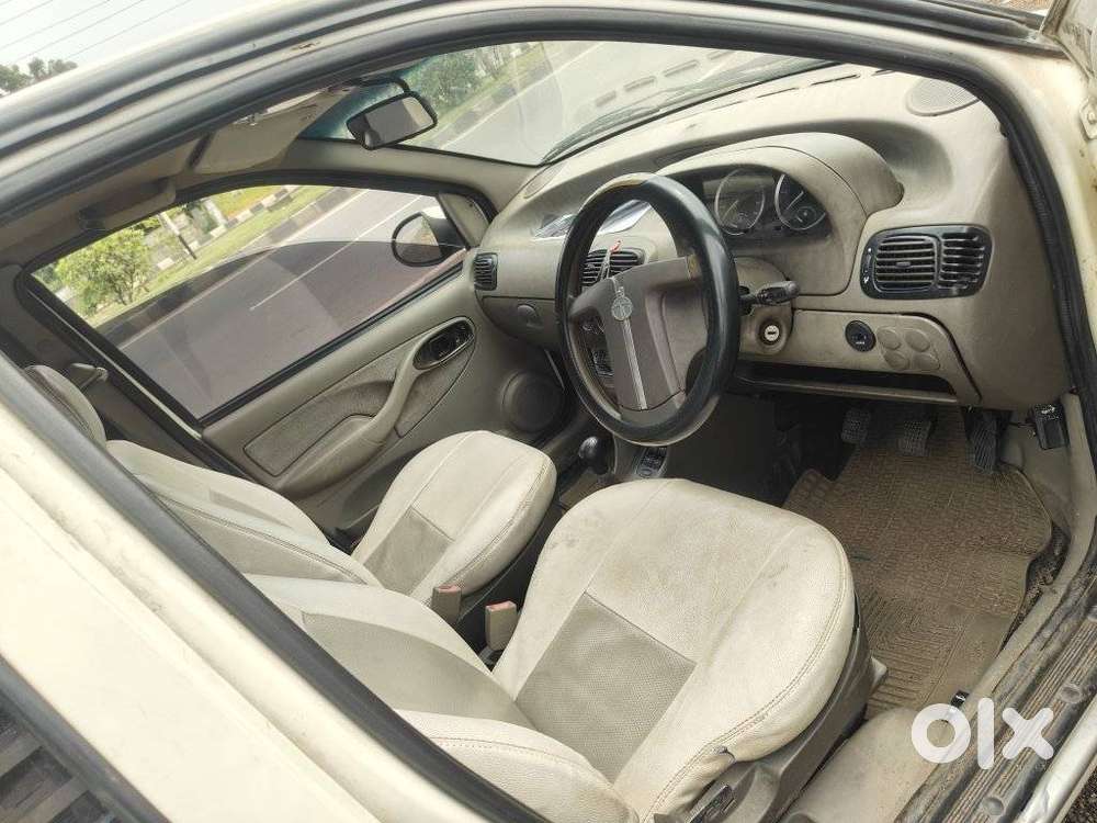 Maruti Suzuki Ertiga Shvs Vdi, 2012, Diesel