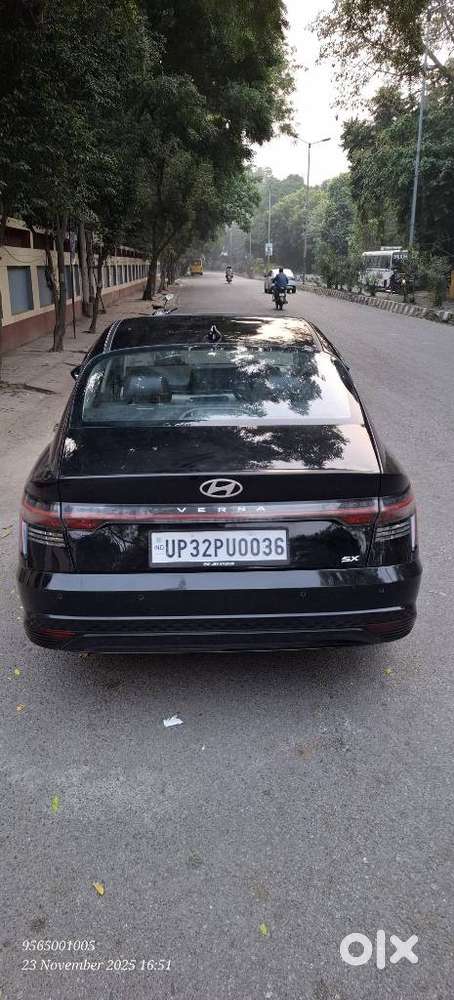 Hyundai Verna 1.5 Sx Petrol Mt, 2024, Petrol