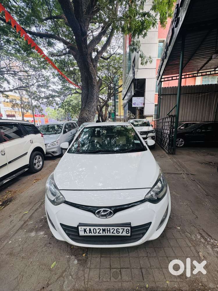 Hyundai I20 Sportz 1.4 Crdi 6 Speed Bs-iv, 2013, Diesel