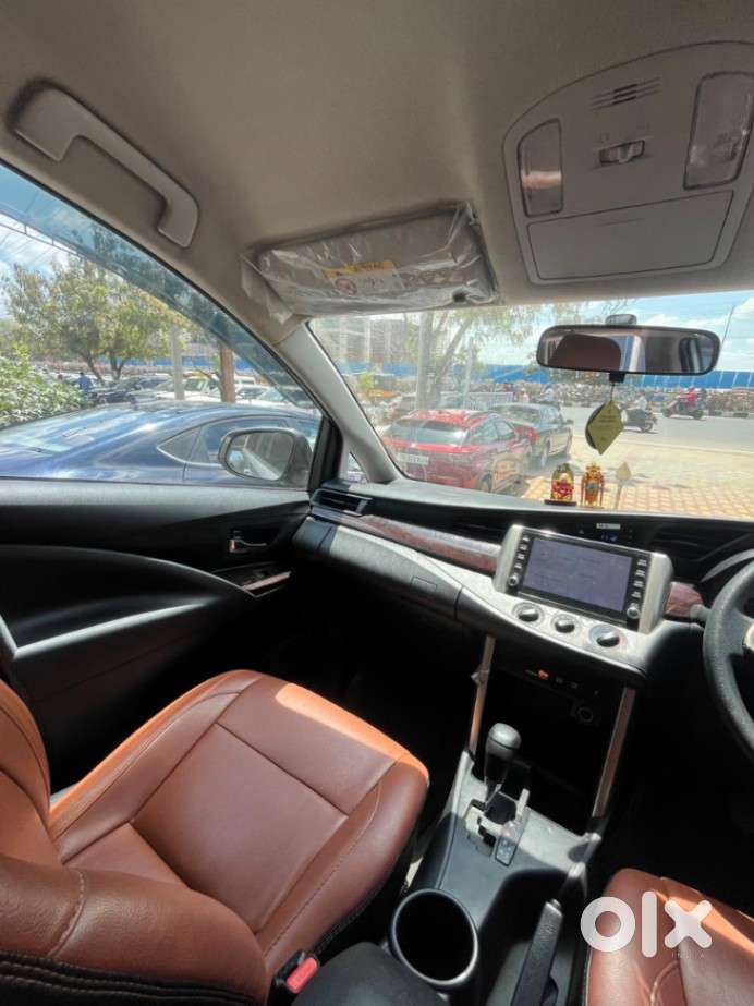 Toyota Innova Crysta 2.4zx Automatic, 2021, Diesel