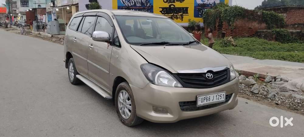 Toyota Innova 2.5 Vx 8 Str, 2010, Diesel