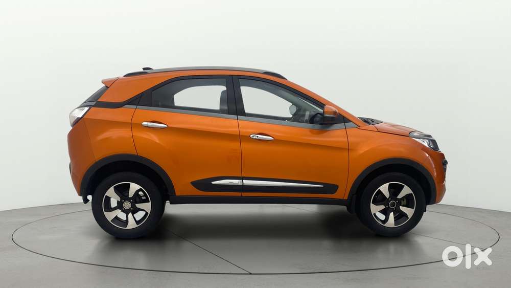 Tata Nexon 1.2 Revotron Xza Plus, 2019, Petrol