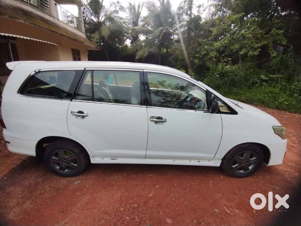 Toyota Innova G2 8 Str 2007 Diesel Manual