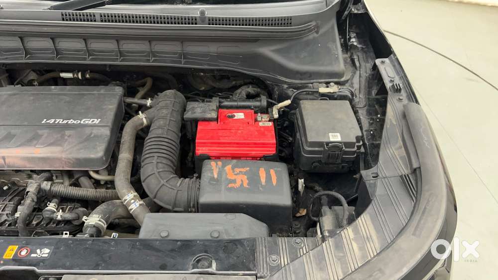 Kia Carens 1.4 Luxury Plus Dct 7 Str, 2022, Petrol