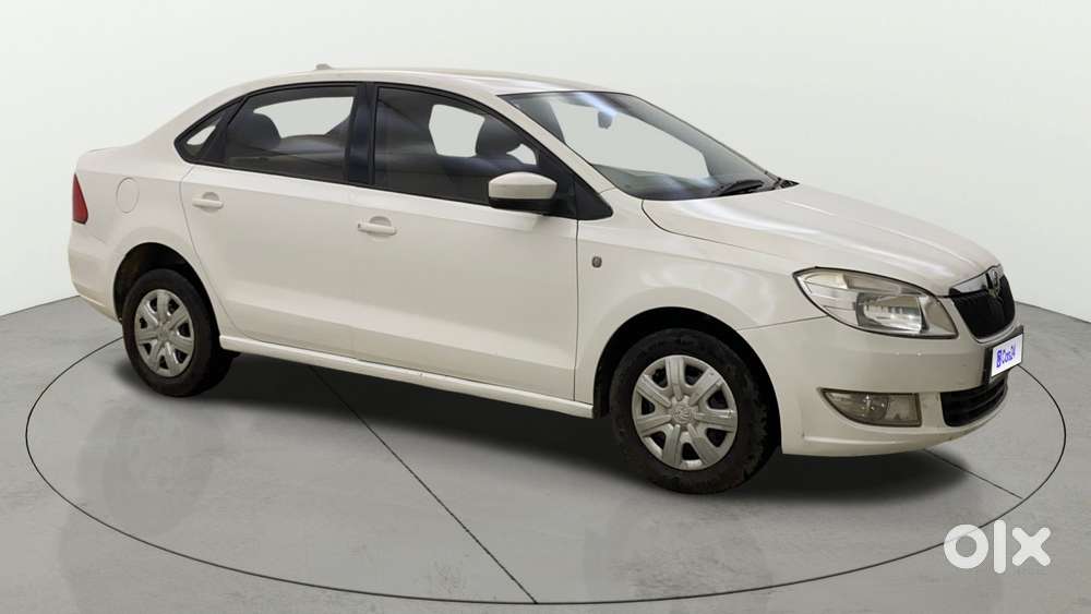 Skoda Rapid 1.6 Ambition Plus Mpi, 2014, Petrol