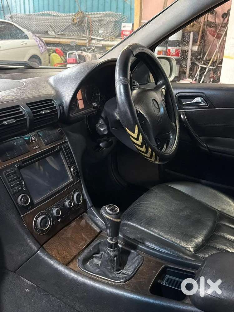 Mercedes-benz Sleek Look 2006