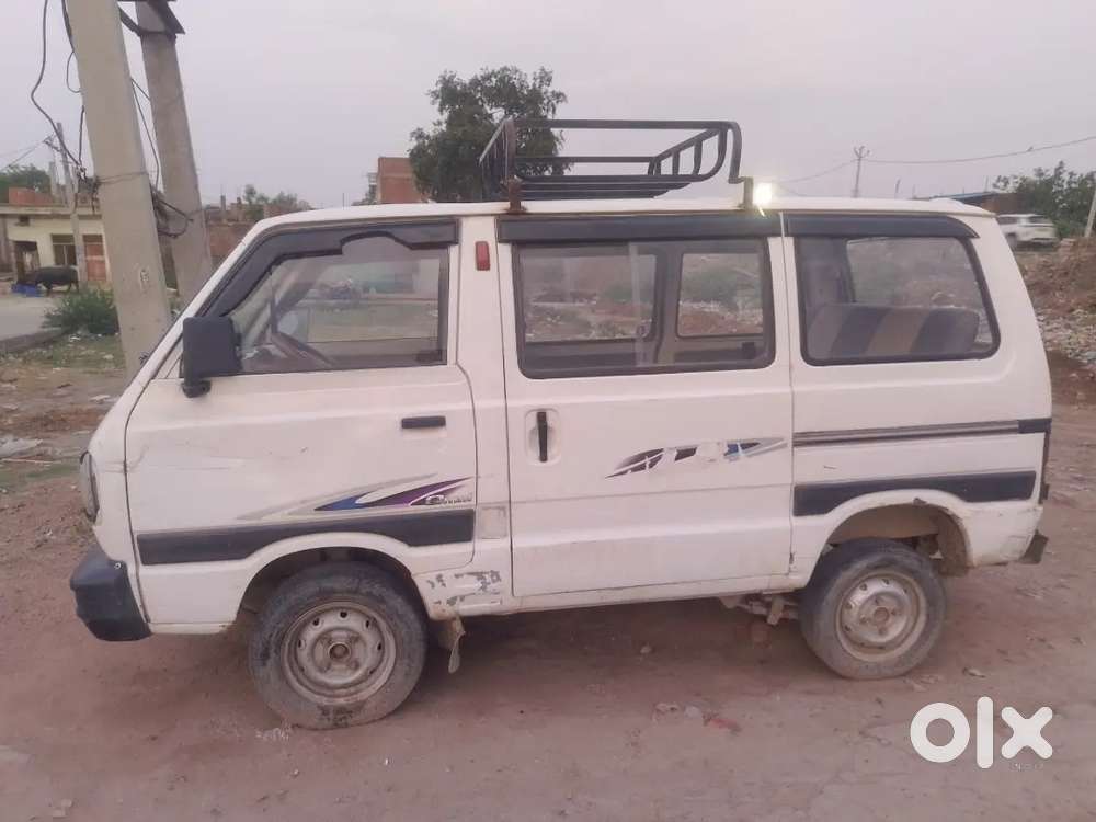 Omni Van Paiso Ki Jarurat H