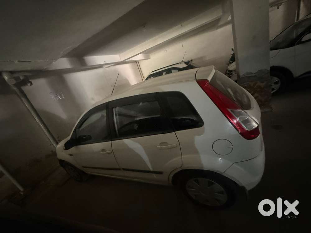 Ford Figo 2015 Petrol Manual