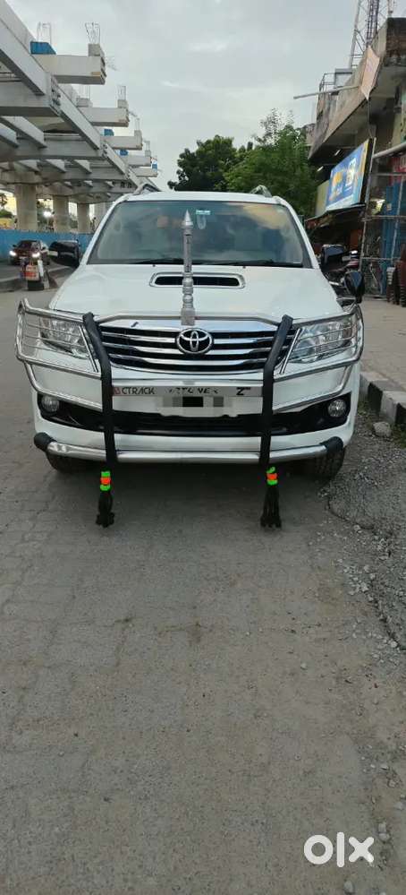 Toyota Fortuner 2013 Diesel Manual
