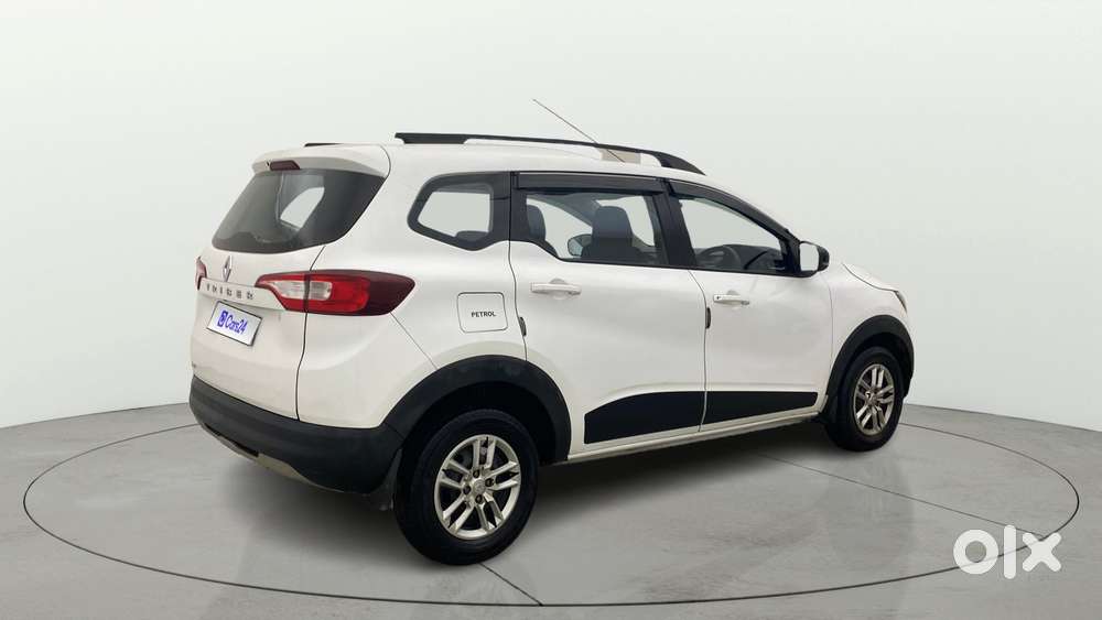 Renault Triber Rxt, 2022, Petrol