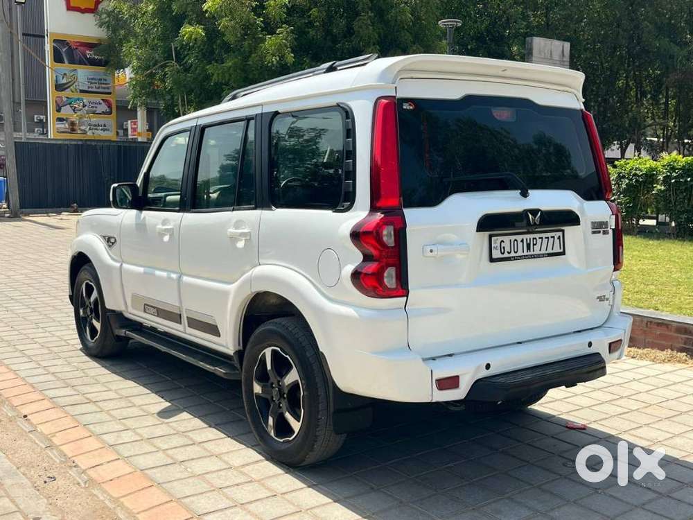Mahindra Scorpio Classic 2.2 S 11 Mt 7 Cc, 2023, Diesel