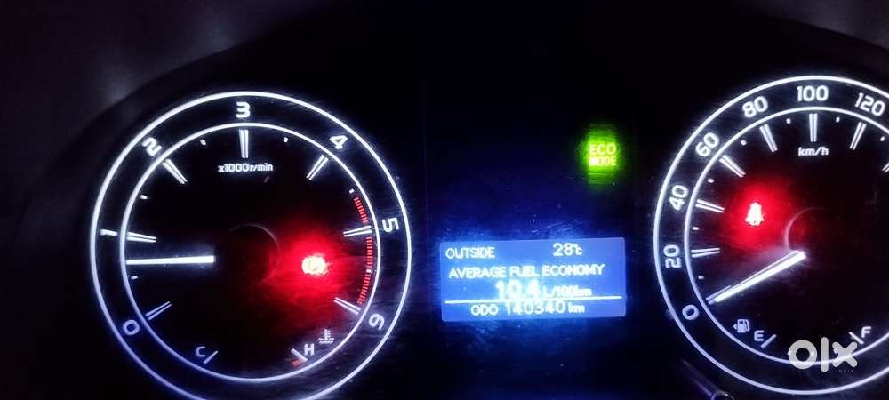 Toyota Innova Crysta 2.4 G Mt 8s, 2022, Diesel