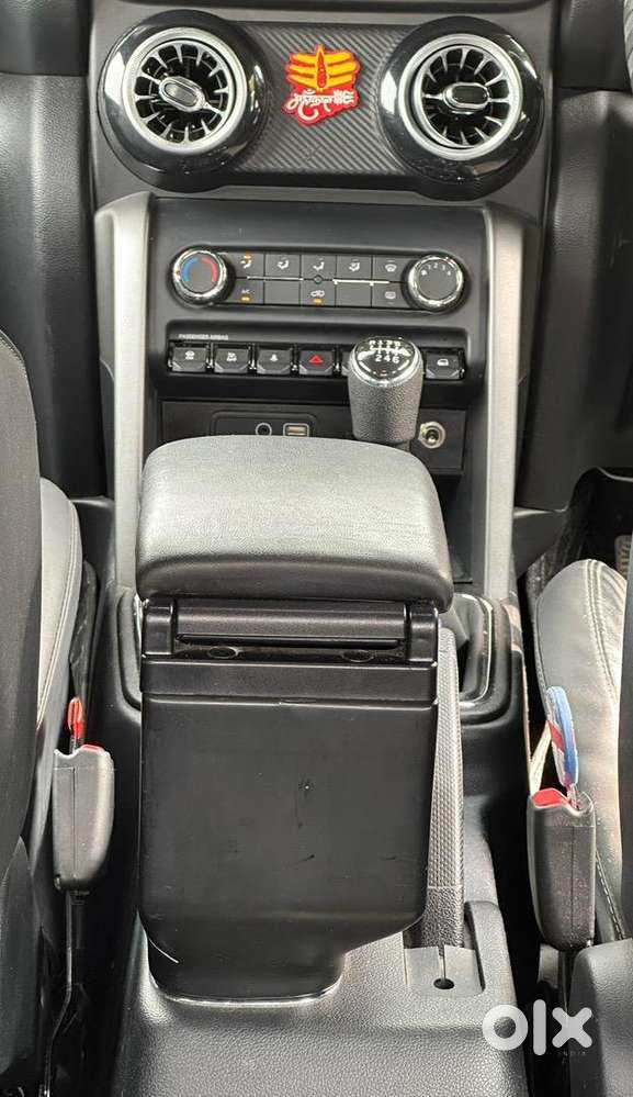 Thar Lx Rwd Black 2024 Diesel