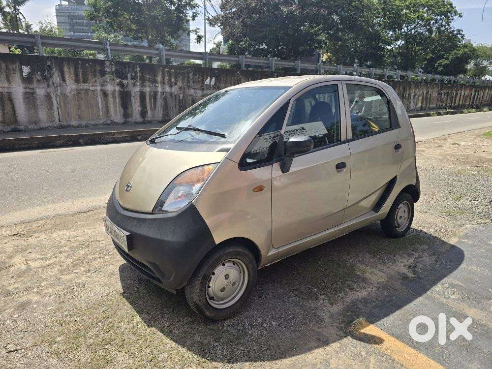 Tata Nano Xe, 2013, Petrol