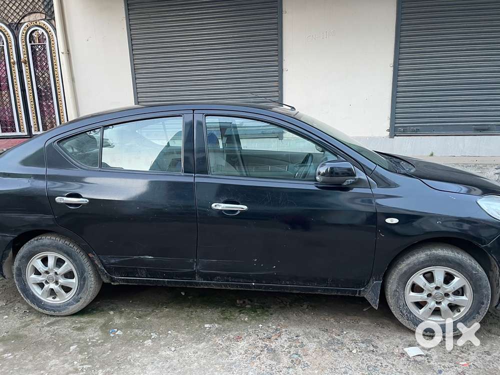 Nissan Sunny Petrol 2011