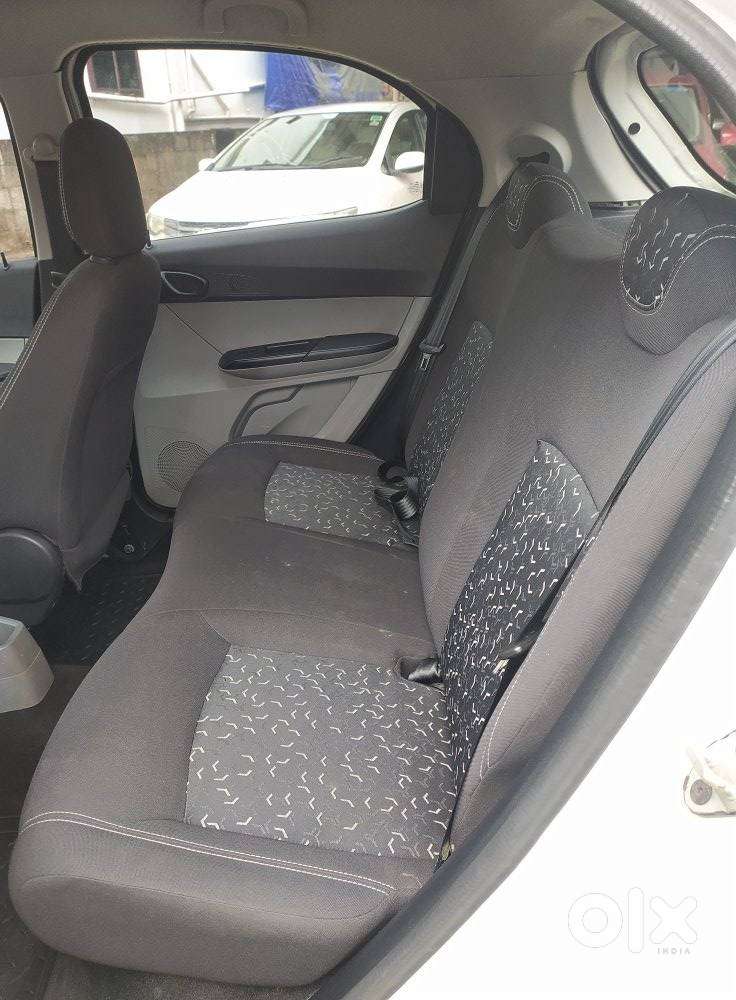 Tata Tiago 1.2 Revotron Xt, 2020, Petrol