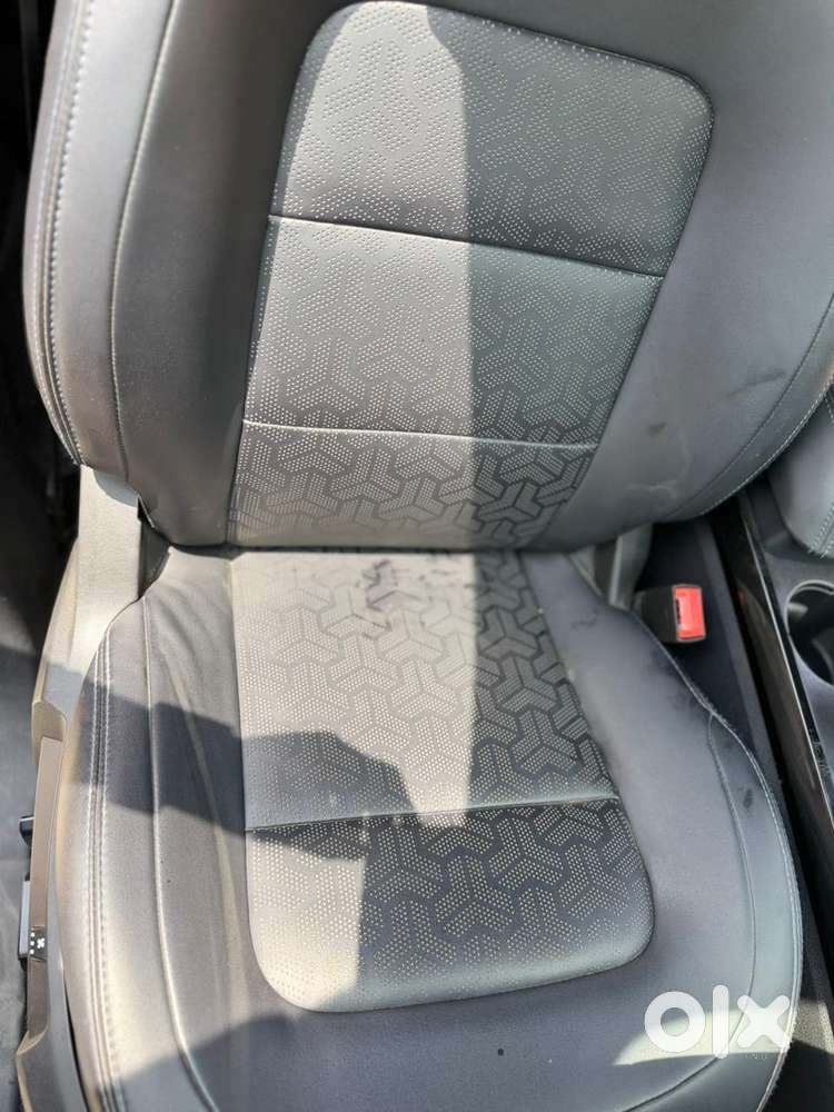Tata Harrier Xz Plus Dark Edition, 2022, Diesel