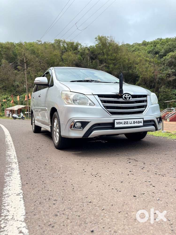 Toyota Innova Diesel 2012
