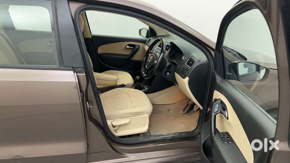 Volkswagen Ameo 1.0 Mpi Highline Plus, 2018, Petrol