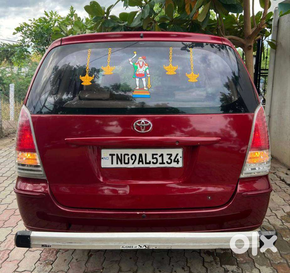 Toyota Innova 2.5 G (diesel) 8 Seater, 2005, Diesel