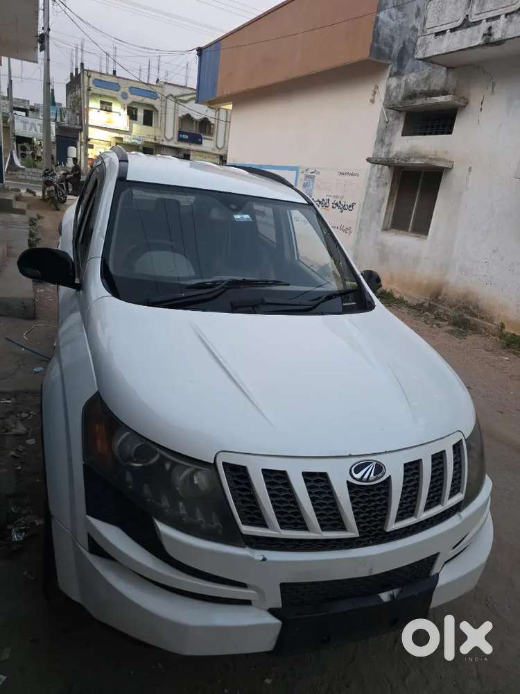 Mahindra Xuv500 2012 Diesel 200000 Km Driven