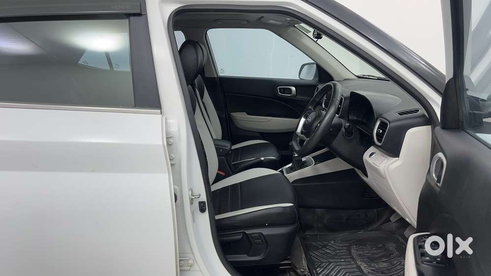 Hyundai Venue 1.5 Crdi Sx (o), 2023, Diesel