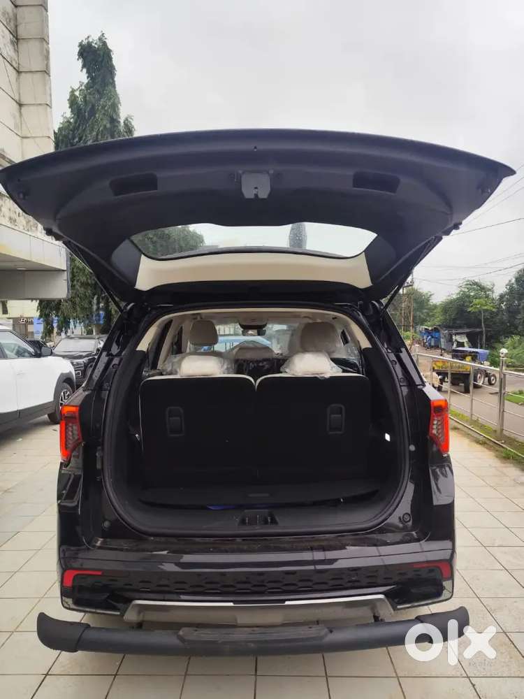 Mahindra Xuv700 Ax7l 2026 Diesel