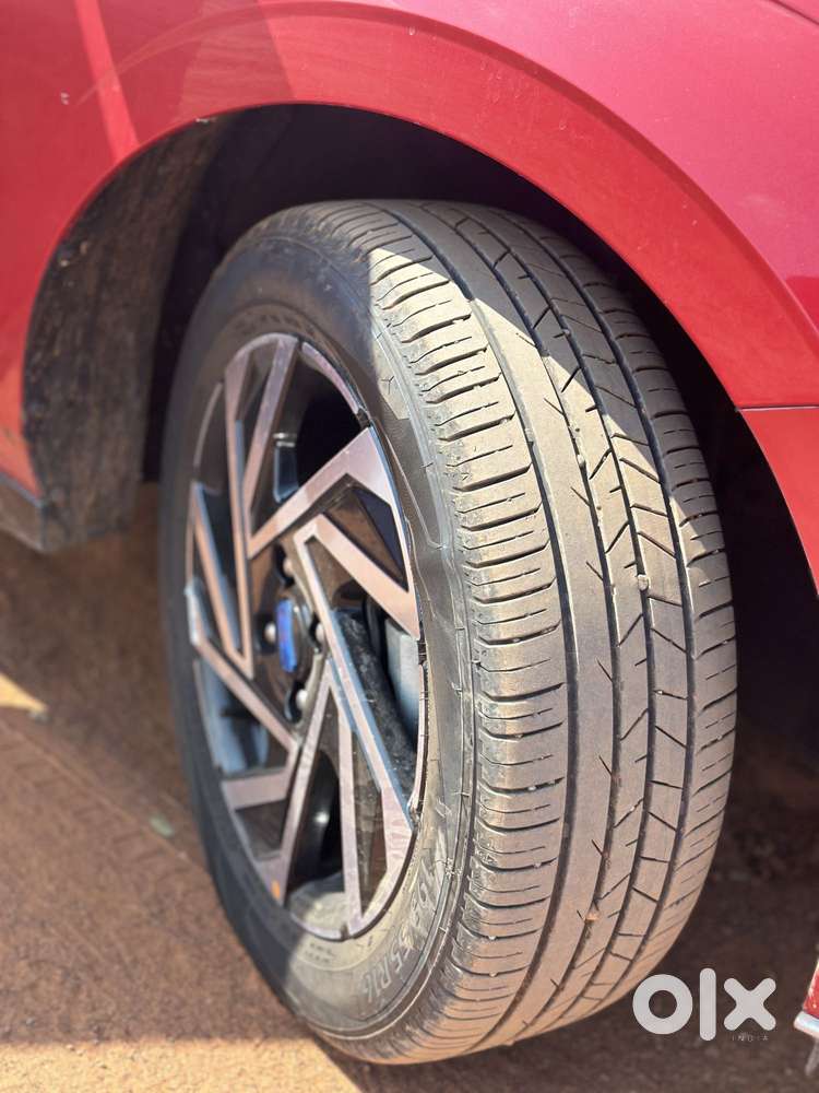 Hyundai New I20 1.2 Asta (o) Ivt, 2025, Petrol